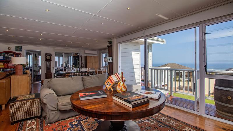 4 Bedroom Property for Sale in Outeniqua Strand Western Cape